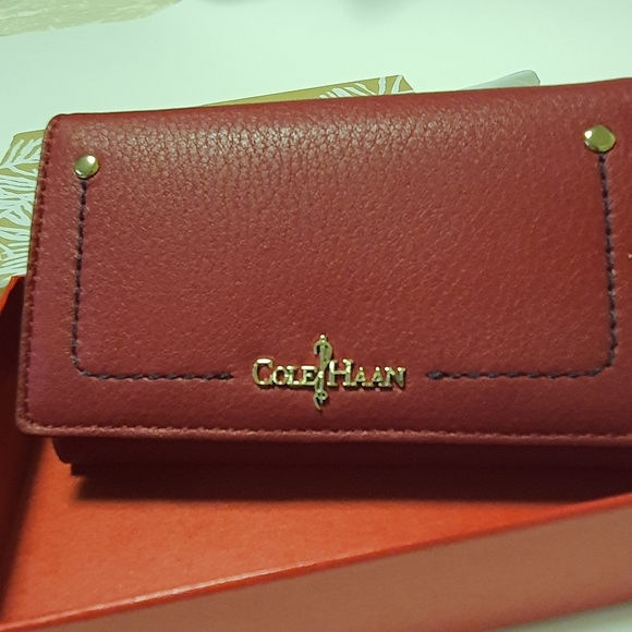 Cole Haan Tech Snap Wallet Red / Black NWT - Picture 8 of 15